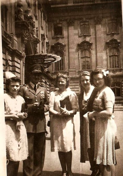 a_kiralyi_varban_1944_boa_imrevel_001.jpg a_kiralyi_varban_1944_boa_imrevel_001.jpg