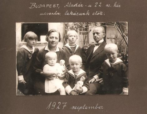 c_csalad_1927_001.jpg c_csalad_1927_001.jpg