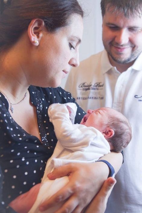 calligaris_akos_es_csaladja.jpg calligaris_akos_es_csaladja.jpg